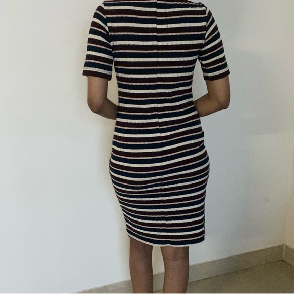 Dorothy Perkins Navy White Burgundy Pink shimmer stripe stretch dress - Picture 4 of 8